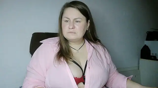 MartaXLove online show from February 5, 2026, 5:31 pm