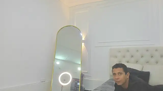 charlotte dante212 online show from April 3, 2026, 5:03 am