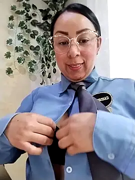 Snapshot of CRISTAL__11 chatting on September 30, 2025, 1:06 pm CRISTAL 11 online show from September 30, 2025, 1:06 pm