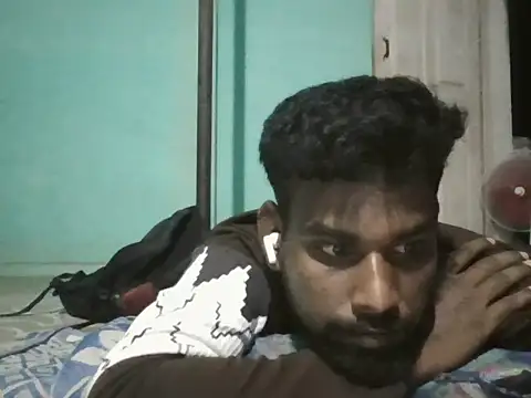 Snapshot of Tamilgud23 chatting on July 4, 2026, 5:17 pm Tamilgud23 online show from July 4, 2026, 5:17 pm