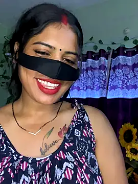 V-Hot-Sweti online show from September 25, 2025, 8:09 am