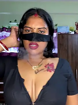 V-Hot-Sweti online show from September 21, 2025, 7:02 am