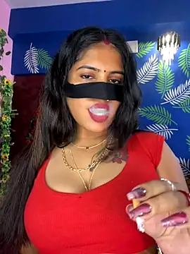 V-Hot-Sweti online show from November 3, 2025, 5:16 pm