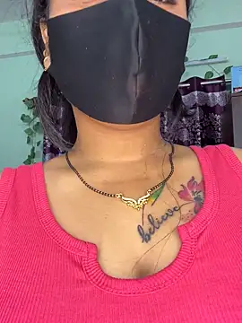 V-Hot-Sweti online show from September 13, 2025, 5:57 pm