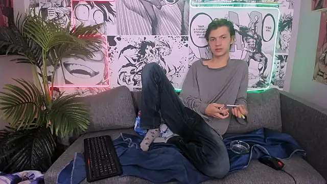 Snapshot of OttoWilliams chatting on September 26, 2025, 9:43 pm OttoWilliams online show from September 26, 2025, 9:43 pm