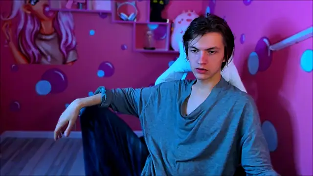 Snapshot of OttoWilliams chatting on September 20, 2025, 3:28 pm OttoWilliams online show from September 20, 2025, 3:28 pm