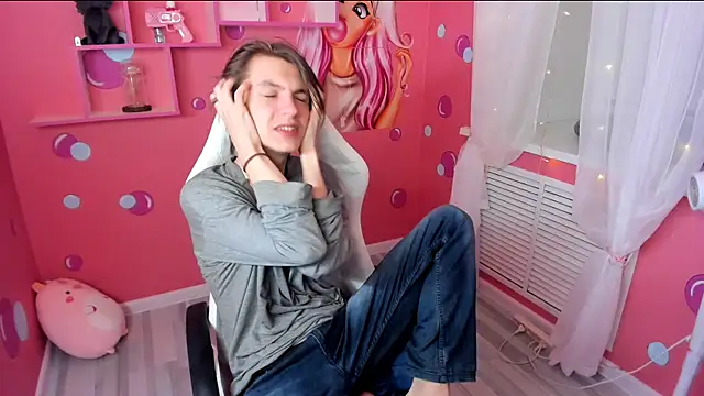 Snapshot of OttoWilliams chatting on September 30, 2025, 7:20 pm OttoWilliams online show from September 30, 2025, 7:20 pm