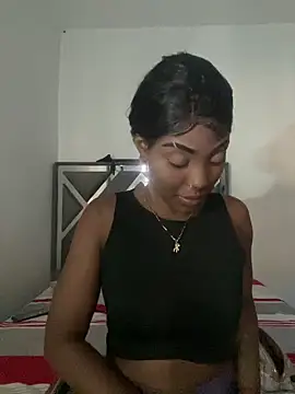 Snapshot of zaracollins01 chatting on October 15, 2025, 9:56 pm zaracollins01 online show from October 15, 2025, 9:56 pm