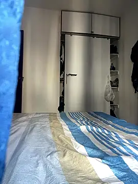 zaracollins01 online show from January 11, 2026, 6:37 pm