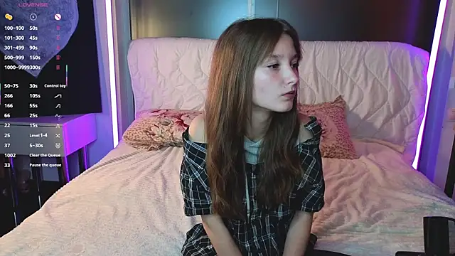 DongMolt online show from September 18, 2025, 5:16 pm