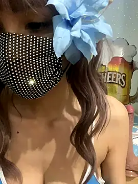  Rin hot online show from October 3, 2025, 2:40 pm