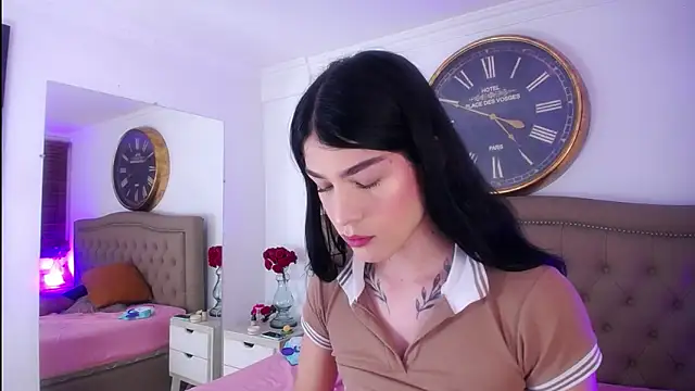 Snapshot of AuroraRicci chatting on October 19, 2025, 2:42 pm AuroraRicci online show from October 19, 2025, 2:42 pm