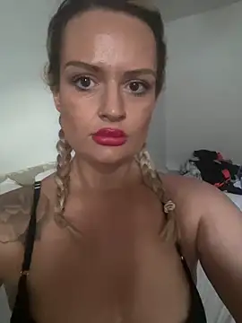 Seductive-SkyeXXX online show from September 8, 2025, 5:23 pm