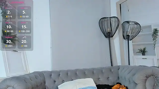 Elen CR online show from October 1, 2025, 8:46 pm