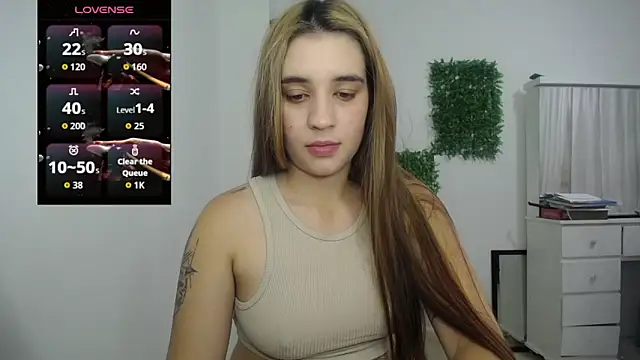 Ambar lynn online show from October 22, 2025, 7:13 pm