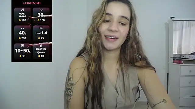 Ambar lynn online show from October 16, 2025, 6:49 pm