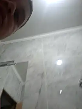 coisasdecasal2727 online show from April 13, 2026, 10:25 pm