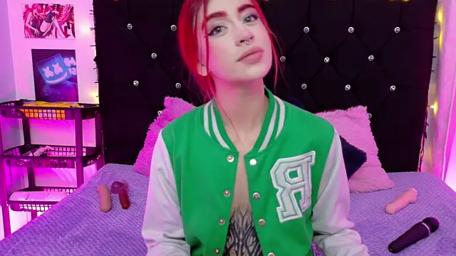 lizz bela1 online show from October 5, 2025, 10:55 pm