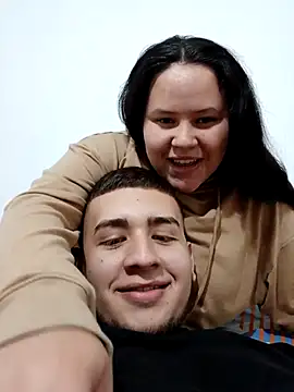 Snapshot of AresAndGabby chatting on October 16, 2025, 9:12 pm AresAndGabby online show from October 16, 2025, 9:12 pm