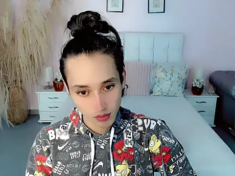 samantha bliss online show from November 10, 2025, 11:59 am