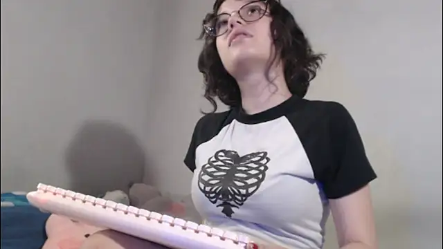 Snapshot of sukubo__ chatting on October 22, 2025, 5:56 pm sukubo   online show from October 22, 2025, 5:56 pm