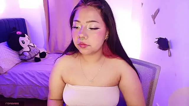 annie-russel online show from November 9, 2025, 7:12 am