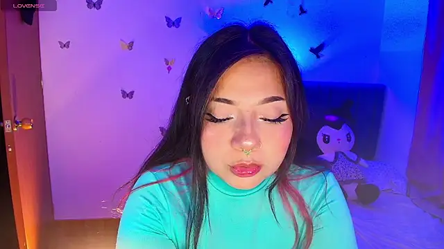 annie-russel online show from November 29, 2025, 7:19 am