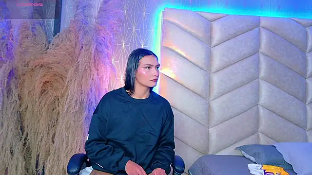 Snapshot of samiradoll chatting on October 21, 2025, 4:45 am samiradoll online show from October 21, 2025, 4:45 am