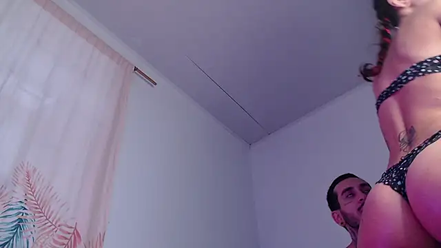 Tyler2y luna online show from October 9, 2025, 5:46 pm