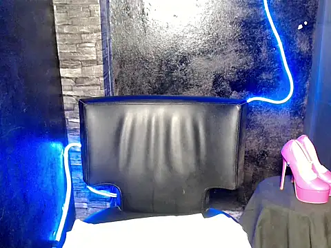 Snapshot of cristine_shopa chatting on October 16, 2025, 8:00 am cristine shopa online show from October 16, 2025, 8:00 am