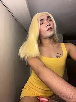 sissielil online show from September 24, 2025, 8:54 am