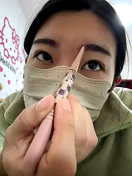 Snapshot of Lulu125216 chatting on October 22, 2025, 5:12 pm Lulu125216 online show from October 22, 2025, 5:12 pm