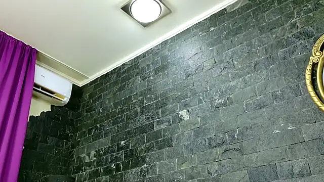 NoraAspen online show from October 13, 2025, 4:58 am