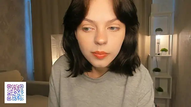 HarrietHoda online show from September 10, 2025, 4:11 am