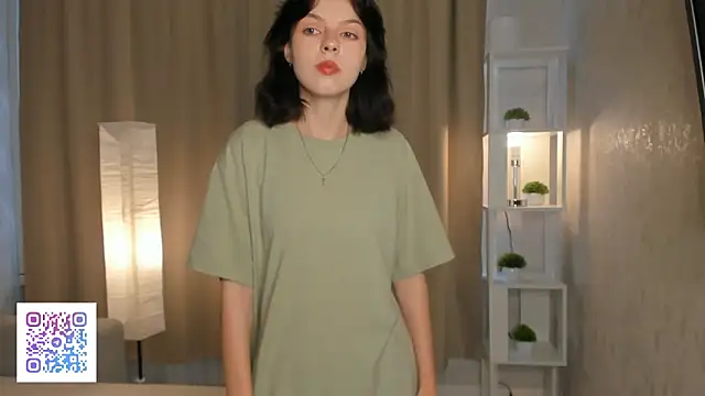 HarrietHoda online show from September 11, 2025, 4:12 am
