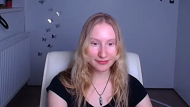 Elizabeth Kissa online show from September 13, 2025, 5:13 pm