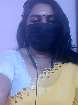 Snapshot of Tamil_Azhaghi25 chatting on February 7, 2026, 7:05 am Tamil Azhaghi25 online show from February 7, 2026, 7:05 am