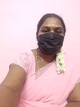 Snapshot of Tamil_Azhaghi25 chatting on September 16, 2025, 6:09 pm Tamil Azhaghi25 online show from September 16, 2025, 6:09 pm