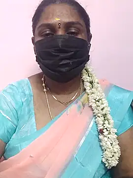 Snapshot of Tamil_Azhaghi25 chatting on September 22, 2025, 4:35 pm Tamil Azhaghi25 online show from September 22, 2025, 4:35 pm