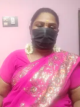 Snapshot of Tamil_Azhaghi25 chatting on September 8, 2025, 4:28 pm Tamil Azhaghi25 online show from September 8, 2025, 4:28 pm