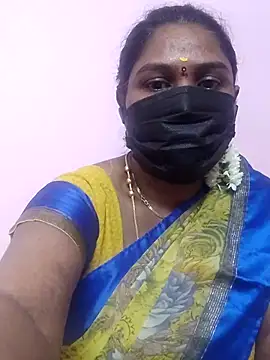 Snapshot of Tamil_Azhaghi25 chatting on September 20, 2025, 4:12 pm Tamil Azhaghi25 online show from September 20, 2025, 4:12 pm