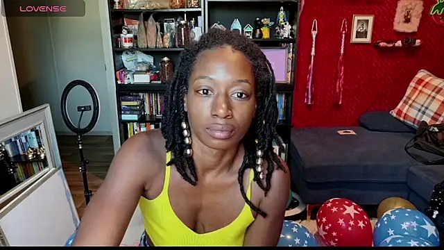 Snapshot of MarleyAquafina chatting on October 9, 2025, 2:28 pm MarleyAquafina online show from October 9, 2025, 2:28 pm