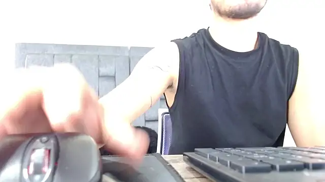 Arontrey21 online show from September 11, 2025, 6:41 pm