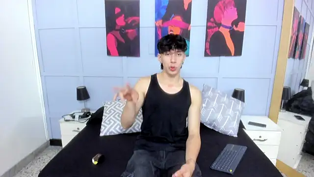 Sebaxx king online show from September 12, 2025, 12:49 pm