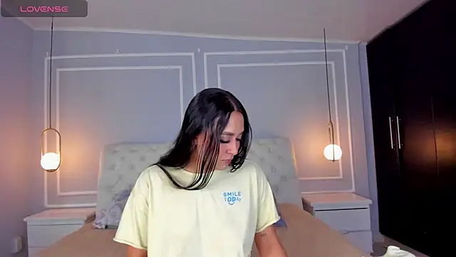 Snapshot of shanty_cole chatting on September 24, 2025, 12:33 pm shanty cole online show from September 24, 2025, 12:33 pm