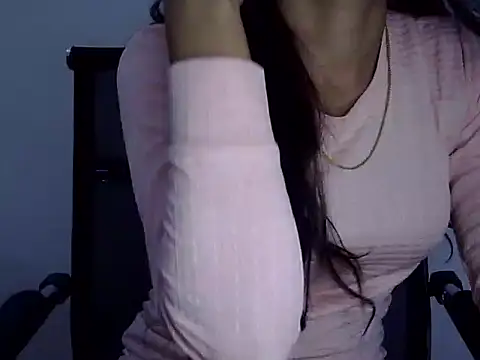 Snapshot of Hott_Noor chatting on October 21, 2025, 8:47 am Hott Noor online show from October 21, 2025, 8:47 am