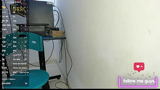 lunna noir online show from October 11, 2025, 9:54 am