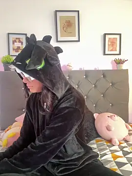 Snapshot of Im_Lyan chatting on October 10, 2025, 3:24 pm Im Lyan online show from October 10, 2025, 3:24 pm