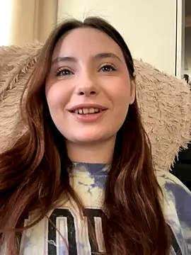 Snapshot of lilly_royse chatting on October 3, 2025, 6:15 am lilly royse online show from October 3, 2025, 6:15 am