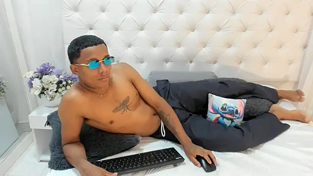 keiner vasquez online show from September 15, 2025, 7:14 pm